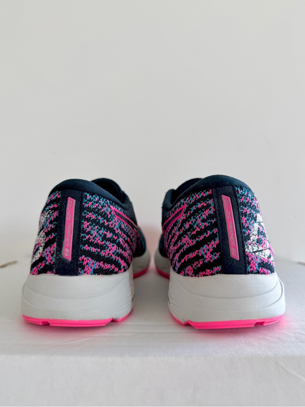 ASICS Womens Gel-DS Trainer 26 Running Shoes Navy/Hot Pink (8) MINT CONDITION! - Picture 5 of 11